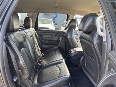 2014 Chevrolet Traverse LT - Photo 15 - Portland, OR 97267