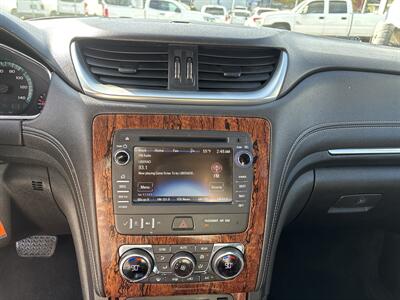 2014 Chevrolet Traverse LT - Photo 18 - Portland, OR 97267