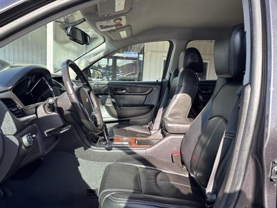 2014 Chevrolet Traverse LT - Photo 10 - Portland, OR 97267