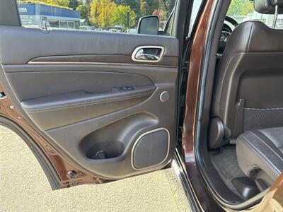 2014 Jeep Grand Cherokee Summit   - Photo 11 - Portland, OR 97267