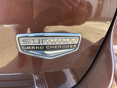 2014 Jeep Grand Cherokee Summit   - Photo 16 - Portland, OR 97267