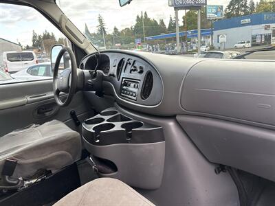 2007 Ford E-350 SD - Photo 13 - Portland, OR 97267
