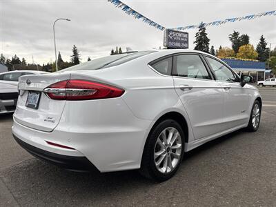 2019 Ford Fusion Hybrid SE - Photo 7 - Portland, OR 97267