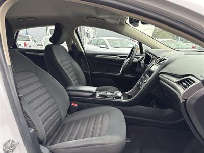 2019 Ford Fusion Hybrid SE - Photo 18 - Portland, OR 97267