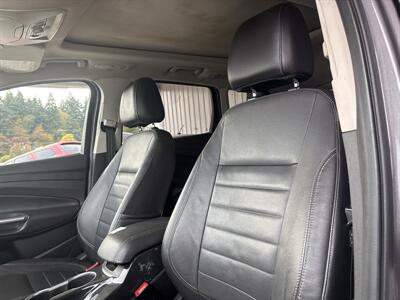 2014 Ford Escape Titanium   - Photo 19 - Portland, OR 97267