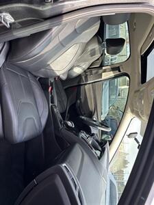 2018 Ford Focus Titanium   - Photo 18 - Portland, OR 97267