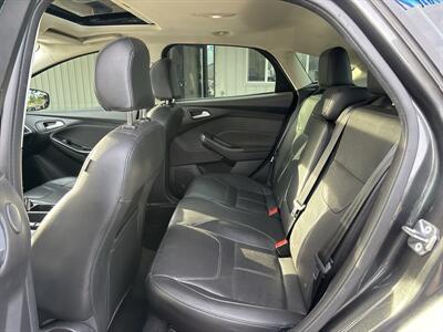 2018 Ford Focus Titanium   - Photo 13 - Portland, OR 97267