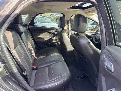 2018 Ford Focus Titanium   - Photo 16 - Portland, OR 97267