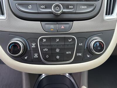 2020 Chevrolet Malibu LT   - Photo 21 - Portland, OR 97267