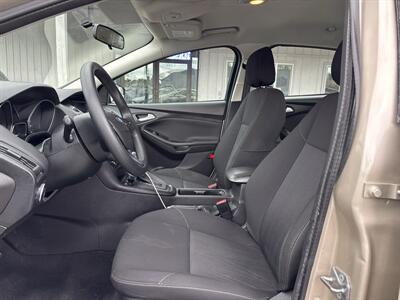 2018 Ford Focus SE - Photo 10 - Portland, OR 97267