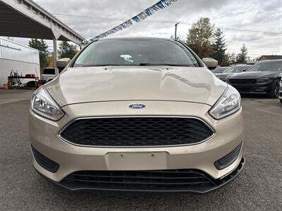2018 Ford Focus SE - Photo 2 - Portland, OR 97267