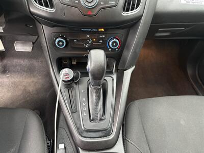 2018 Ford Focus SE - Photo 20 - Portland, OR 97267