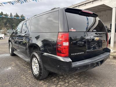 2011 Chevrolet Suburban LT   - Photo 5 - Portland, OR 97267