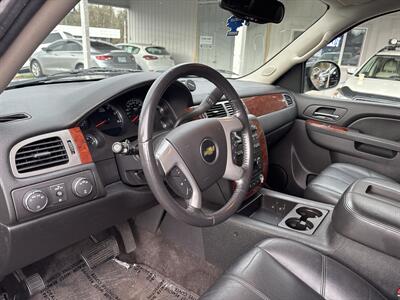 2011 Chevrolet Suburban LT   - Photo 12 - Portland, OR 97267