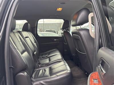 2011 Chevrolet Suburban LT   - Photo 18 - Portland, OR 97267