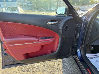 2014 Dodge Charger R/T Plus - Photo 9 - Portland, OR 97267