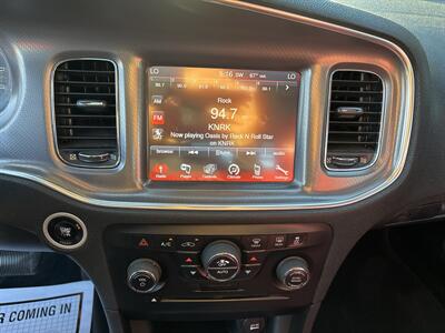 2014 Dodge Charger R/T Plus - Photo 21 - Portland, OR 97267