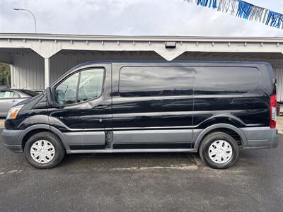 2017 Ford Transit 150   - Photo 4 - Portland, OR 97267