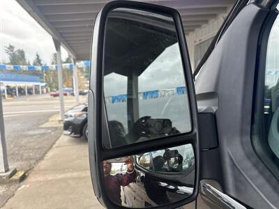 2017 Ford Transit 150   - Photo 10 - Portland, OR 97267