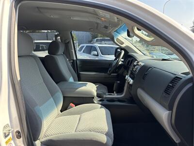 2012 Toyota Tundra Grade   - Photo 18 - Portland, OR 97267