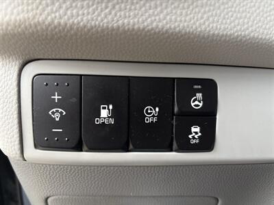 2016 Kia Soul + EV   - Photo 24 - Portland, OR 97267