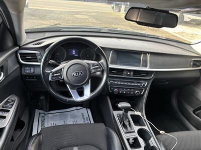 2019 Kia Optima LX - Photo 13 - Portland, OR 97267