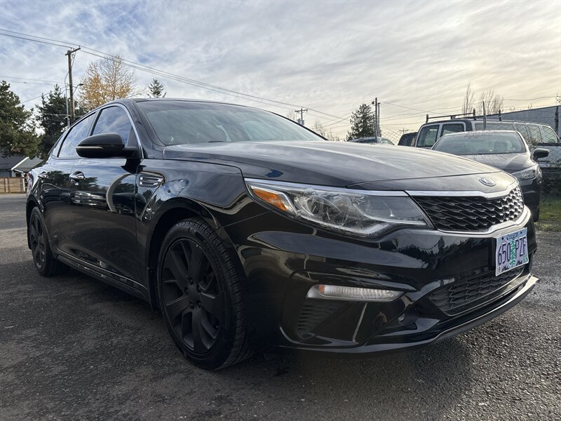 2019 Kia Optima LX  