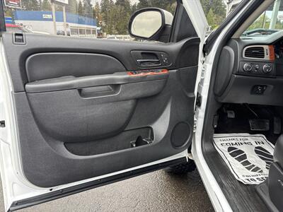 2013 GMC Sierra 1500 SLT   - Photo 9 - Portland, OR 97267