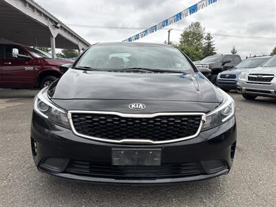 2017 Kia Forte LX   - Photo 2 - Portland, OR 97267