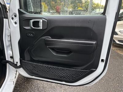 2021 Jeep Wrangler Unlimited Sport   - Photo 18 - Portland, OR 97267
