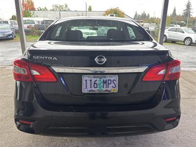 2018 Nissan Sentra S   - Photo 5 - Portland, OR 97267