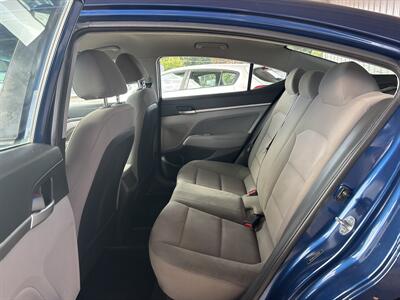 2020 Hyundai ELANTRA SEL   - Photo 13 - Portland, OR 97267