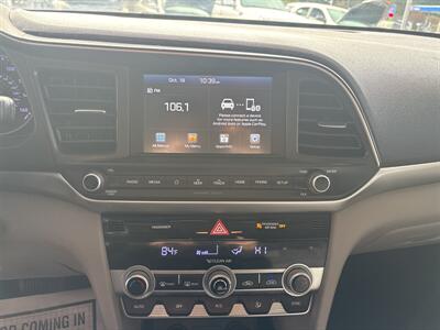 2020 Hyundai ELANTRA SEL   - Photo 20 - Portland, OR 97267
