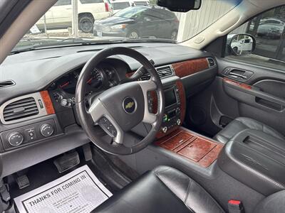 2011 Chevrolet Tahoe LTZ - Photo 12 - Portland, OR 97267