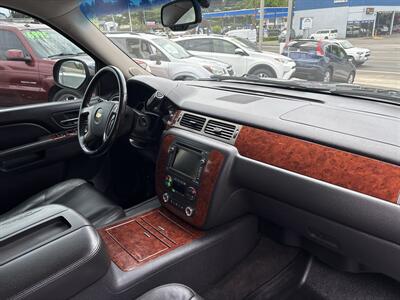 2011 Chevrolet Tahoe LTZ - Photo 24 - Portland, OR 97267