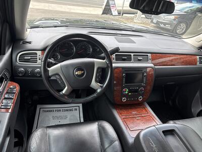 2011 Chevrolet Tahoe LTZ - Photo 16 - Portland, OR 97267