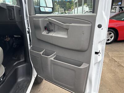 2021 Chevrolet Express 2500   - Photo 15 - Portland, OR 97267