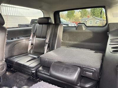 2013 Cadillac Escalade ESV Premium   - Photo 18 - Portland, OR 97267