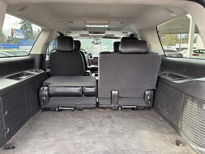 2013 Cadillac Escalade ESV Premium   - Photo 21 - Portland, OR 97267