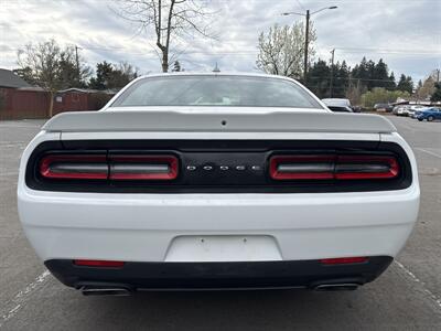 2015 Dodge Challenger R/T Plus - Photo 6 - Portland, OR 97267