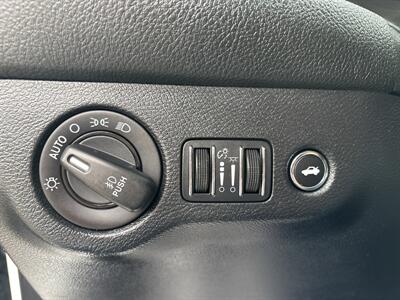 2015 Dodge Challenger R/T Plus - Photo 18 - Portland, OR 97267