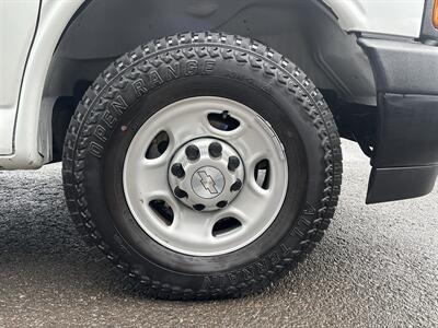 2019 Chevrolet Express 2500   - Photo 27 - Portland, OR 97267