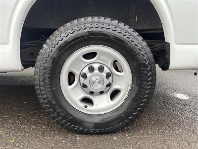2019 Chevrolet Express 2500   - Photo 25 - Portland, OR 97267