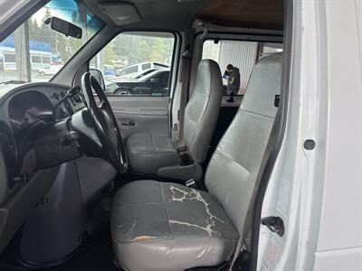 1998 Ford E-150 - Photo 4 - Portland, OR 97267
