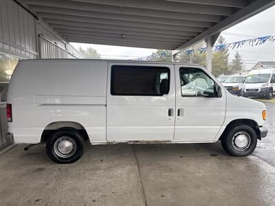 1998 Ford E-150 - Photo 6 - Portland, OR 97267