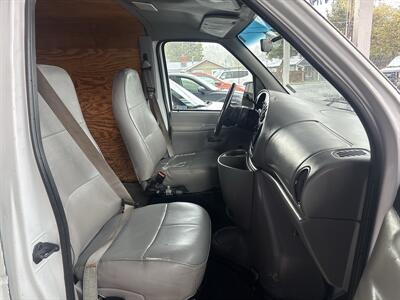1998 Ford E-150 - Photo 7 - Portland, OR 97267