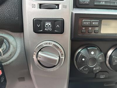 2008 Toyota 4Runner SR5 - Photo 20 - Portland, OR 97267