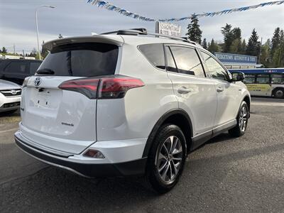 2018 Toyota RAV4 Hybrid LE   - Photo 7 - Portland, OR 97267