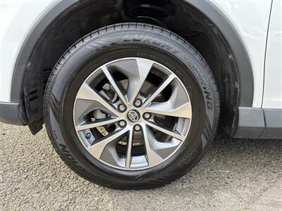 2018 Toyota RAV4 Hybrid LE   - Photo 25 - Portland, OR 97267