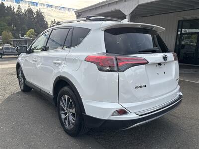 2018 Toyota RAV4 Hybrid LE   - Photo 5 - Portland, OR 97267